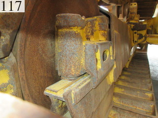 中古建設機械 中古 コマツ KOMATSU ブルドーザ  D65PX-17