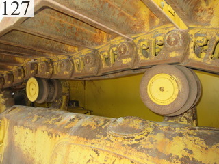 中古建設機械 中古 コマツ KOMATSU ブルドーザ  D65PX-17