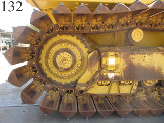 中古建設機械 中古 コマツ KOMATSU ブルドーザ  D65PX-17
