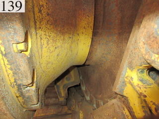 中古建設機械 中古 コマツ KOMATSU ブルドーザ  D65PX-17