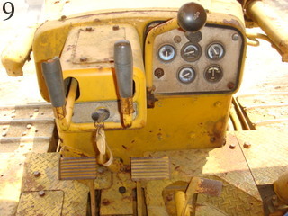 中古建設機械 中古 コマツ KOMATSU ブルドーザ  D85-12