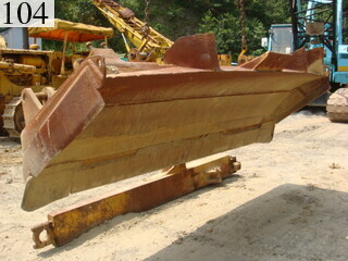 中古建設機械 中古 コマツ KOMATSU ブルドーザ  D85-12