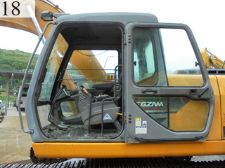 Used Construction Machine Used KATO WORKS KATO WORKS Excavator 0.7-0.9m3 HD820V