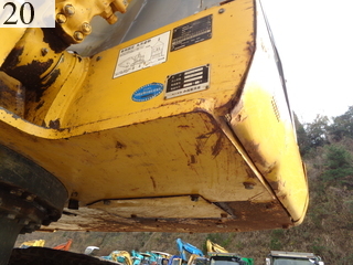 中古建設機械 中古 コマツ KOMATSU 油圧ショベル・バックホー ０．４－０．５立米 PC128US-2E1