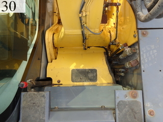 中古建設機械 中古 コマツ KOMATSU 油圧ショベル・バックホー ０．４－０．５立米 PC128US-2E1