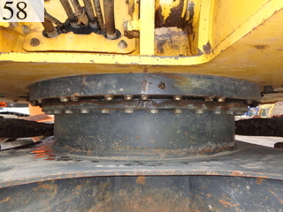 中古建設機械 中古 コマツ KOMATSU 油圧ショベル・バックホー ０．４－０．５立米 PC128US-2E1