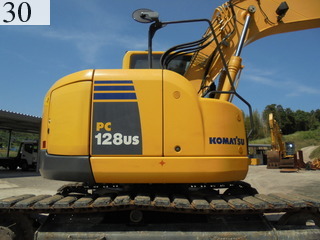 中古建設機械 中古 コマツ KOMATSU 油圧ショベル・バックホー ０．４－０．５立米 PC128US-8
