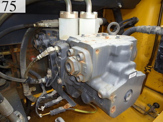 Used Construction Machine Used KOMATSU KOMATSU Excavator 0.7-0.9m3 PC200-7