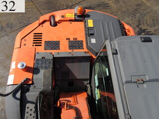 Used Construction Machine Used HITACHI HITACHI Excavator 0.4-0.5m3 ZX135US-3