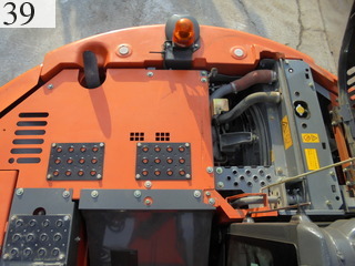 Used Construction Machine Used HITACHI HITACHI Excavator 0.4-0.5m3 ZX135US-3