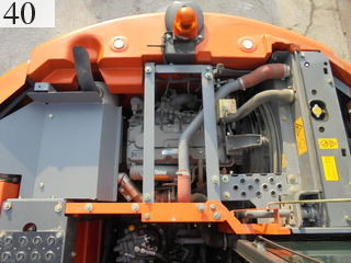 Used Construction Machine Used HITACHI HITACHI Excavator 0.4-0.5m3 ZX135US-3
