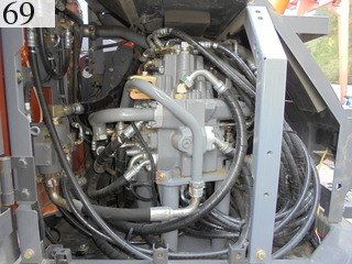 Used Construction Machine Used HITACHI HITACHI Excavator 0.4-0.5m3 ZX135US-3