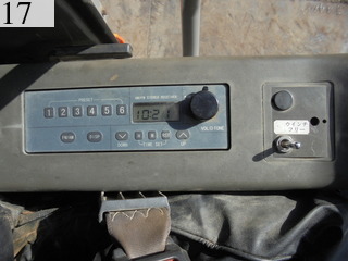 中古建設機械 中古 日立建機 HITACHI 林業機械 グラップル・ウインチ・排土板 ZX225USR