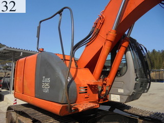 中古建設機械 中古 日立建機 HITACHI 林業機械 グラップル・ウインチ・排土板 ZX225USR