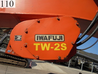 中古建設機械 中古 日立建機 HITACHI 林業機械 グラップル・ウインチ・排土板 ZX225USR