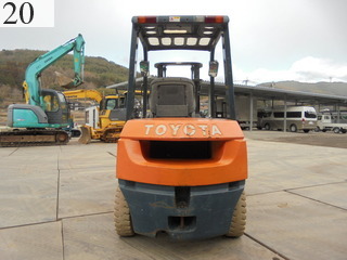 Used Construction Machine Used TOYOTA TOYOTA Forklift Diesel engine 02-7FD25