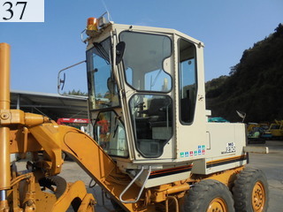 中古建設機械 中古 三菱重工業 MITSUBISHI モーターグレーダー アーティキュレート式 MG230