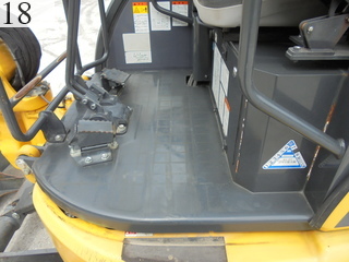 Used Construction Machine Used KOMATSU KOMATSU Excavator ~0.1m3 PC30MR-3