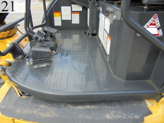 中古建設機械 中古 コマツ KOMATSU 油圧ショベル・バックホー ０．２－０．３立米 PC40MR-3