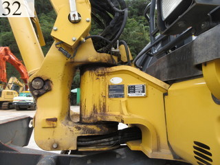 中古建設機械 中古 コマツ KOMATSU 油圧ショベル・バックホー ０．２－０．３立米 PC40MR-3
