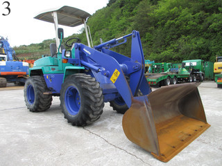 中古建設機械 中古 コマツ KOMATSU ホイール・ローダ １．０立米以下 WA40-3E0
