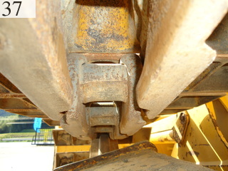 中古建設機械 中古 コマツ KOMATSU ブルドーザ  D31PX-21