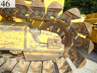 中古建設機械 中古 コマツ KOMATSU ブルドーザ  D31PX-21