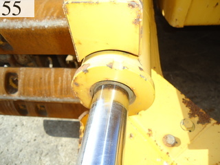 中古建設機械 中古 コマツ KOMATSU ブルドーザ  D31PX-21