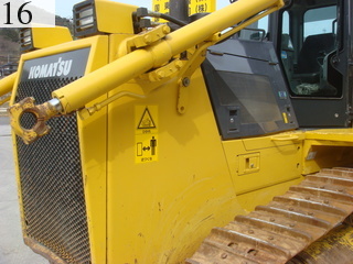 中古建設機械 中古 コマツ KOMATSU ブルドーザ  D85EX-15EO
