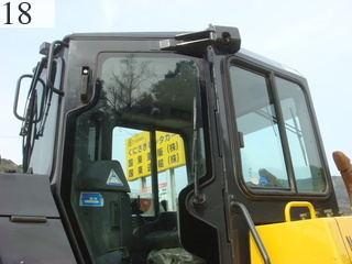 中古建設機械 中古 コマツ KOMATSU ブルドーザ  D85EX-15EO