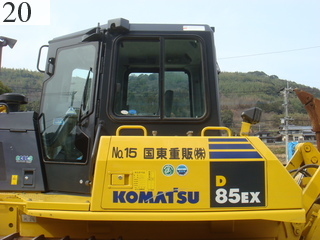 中古建設機械 中古 コマツ KOMATSU ブルドーザ  D85EX-15EO