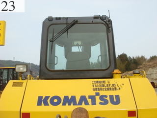 中古建設機械 中古 コマツ KOMATSU ブルドーザ  D85EX-15EO