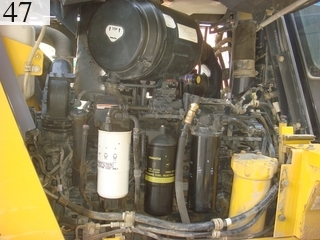中古建設機械 中古 コマツ KOMATSU ブルドーザ  D85EX-15EO