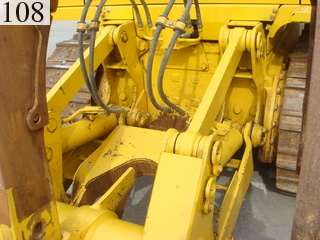 中古建設機械 中古 コマツ KOMATSU ブルドーザ  D85EX-15EO