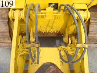 中古建設機械 中古 コマツ KOMATSU ブルドーザ  D85EX-15EO