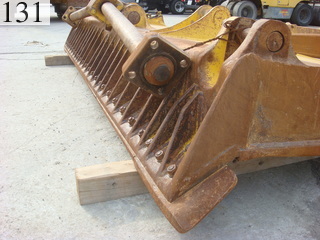 中古建設機械 中古 コマツ KOMATSU ブルドーザ  D85EX-15EO