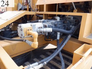Used Construction Machine Used MOROOKA MOROOKA Crawler carrier Crawler Dump Rotating MST-2200VDR