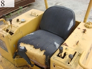 中古建設機械 中古 コマツ KOMATSU ブルドーザ  D31A-16