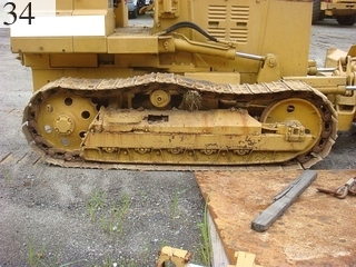 中古建設機械 中古 コマツ KOMATSU ブルドーザ  D31A-16