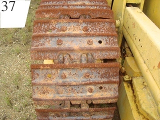 中古建設機械 中古 コマツ KOMATSU ブルドーザ  D31A-16