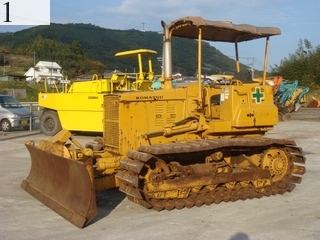 中古建設機械 中古 コマツ KOMATSU ブルドーザ  D31P-17