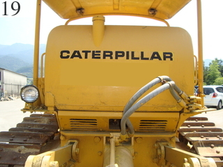 中古建設機械 中古 キャタピラー CAT ブルドーザ  D6C