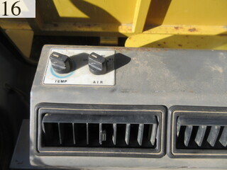 Used Construction Machine Used KOMATSU KOMATSU Crawler carrier Crawler Dump Rotating CD60R-1