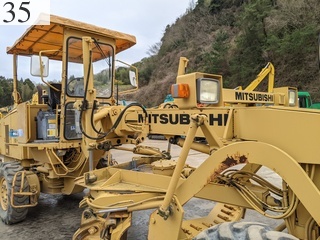 中古建設機械 中古 三菱重工業 MITSUBISHI モーターグレーダー アーティキュレート式 MG230III