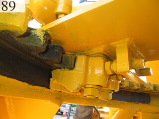 中古建設機械 中古 コマツ KOMATSU モーターグレーダー アーティキュレート式 GD405A-3
