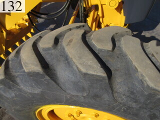 中古建設機械 中古 コマツ KOMATSU モーターグレーダー アーティキュレート式 GD405A-3