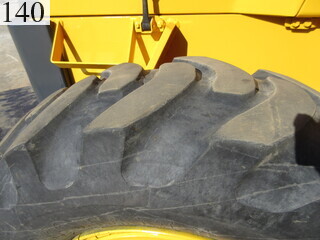中古建設機械 中古 コマツ KOMATSU モーターグレーダー アーティキュレート式 GD405A-3
