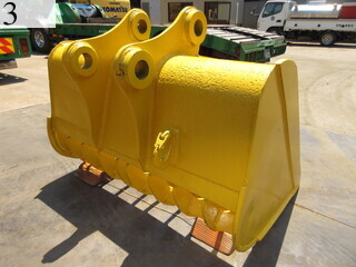 Used Construction Machine Used KOMATSU KOMATSU Skeleton bucket  PC200Skeleton bucket