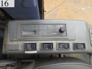 Used Construction Machine Used KOMATSU KOMATSU Crawler carrier Crawler Dump Rotating CD60R-1