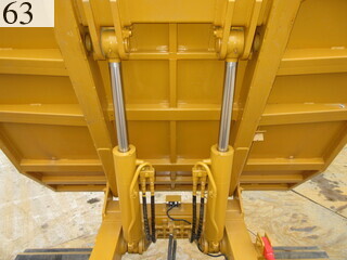 Used Construction Machine Used MOROOKA MOROOKA Crawler carrier Crawler Dump Rotating MST-1500VDR